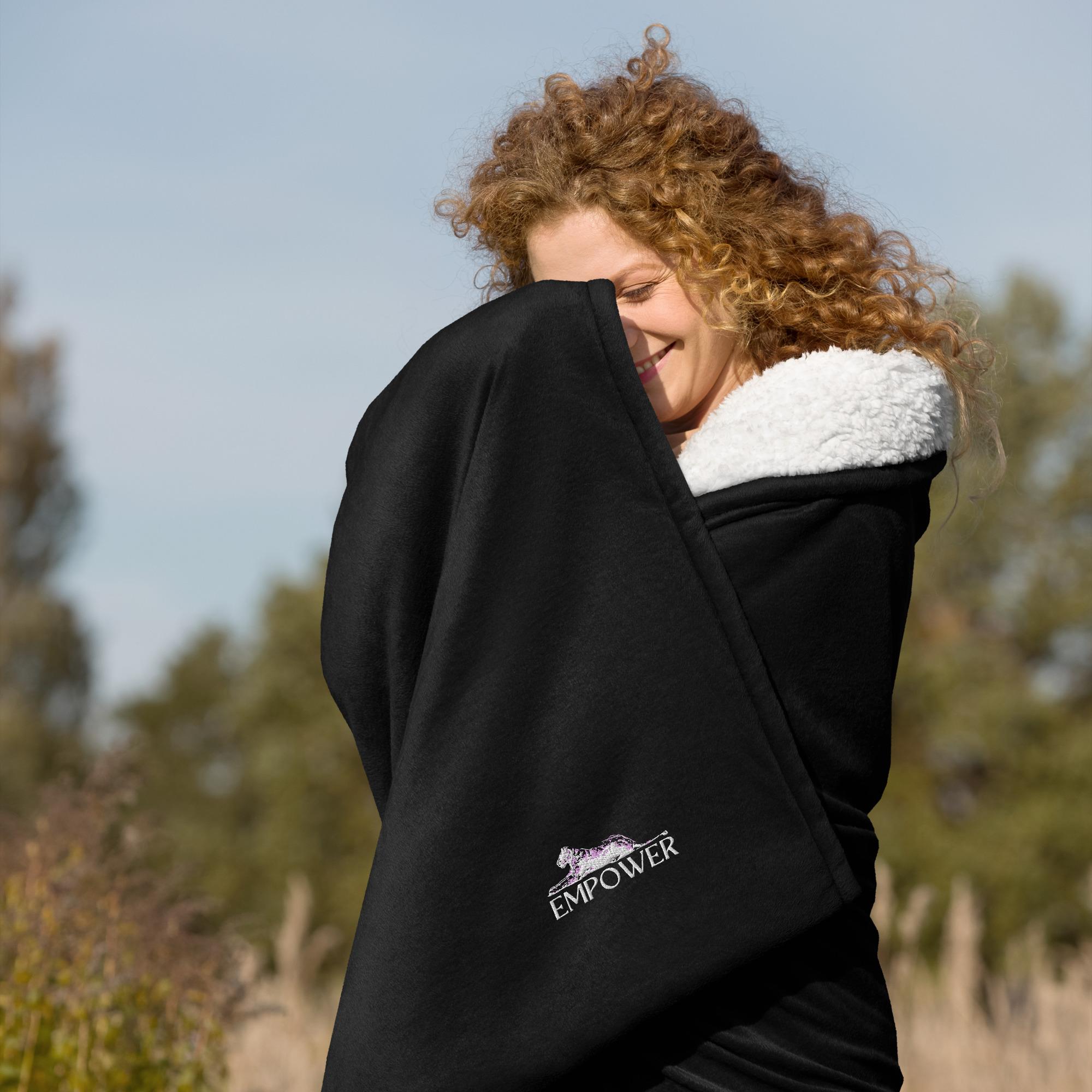 Empower Premium sherpa blanket