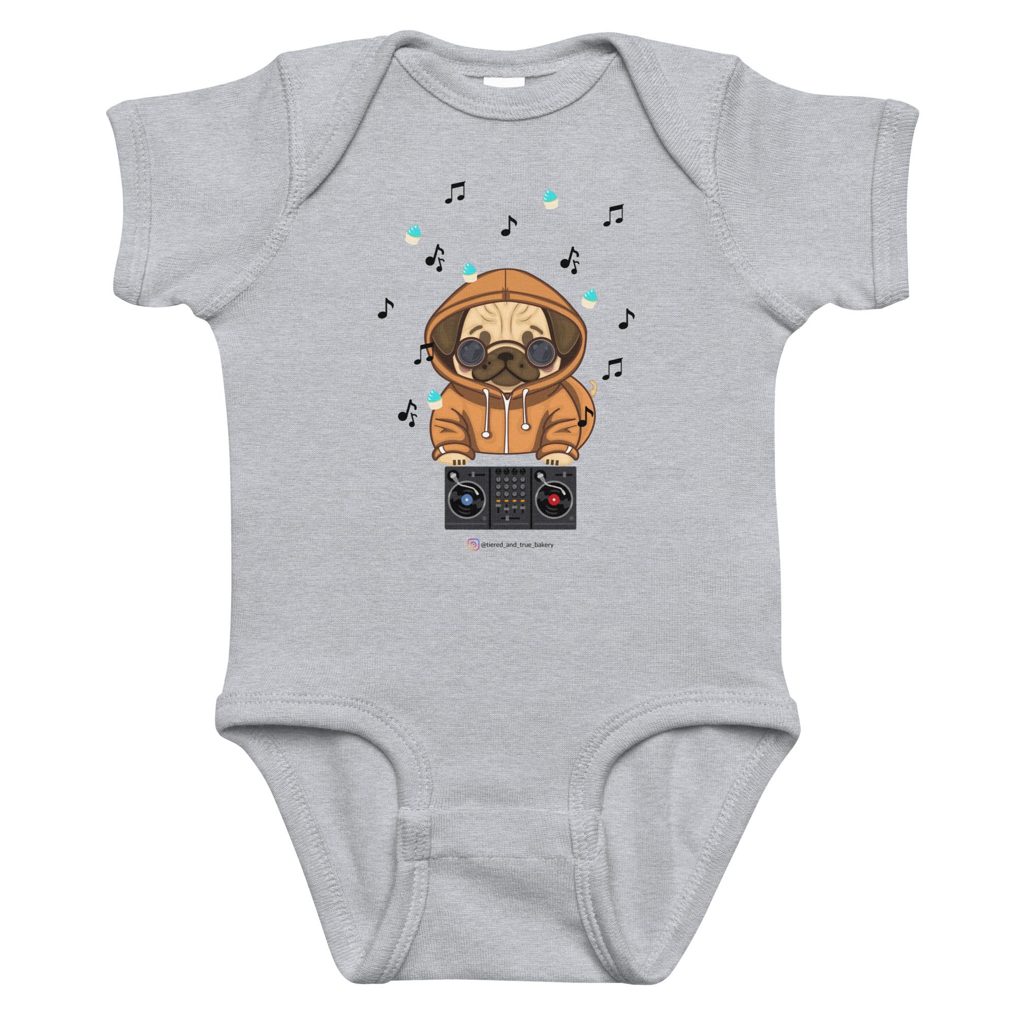 Cupcake Pug Infant bodysuit - Image 2